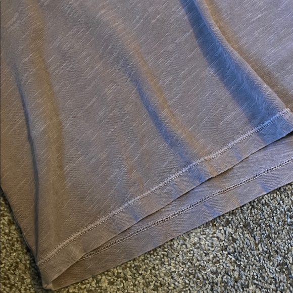 Great Condition! Rowan V Neck Tshirt Tyler Deep V Large - Picture 4 of 8